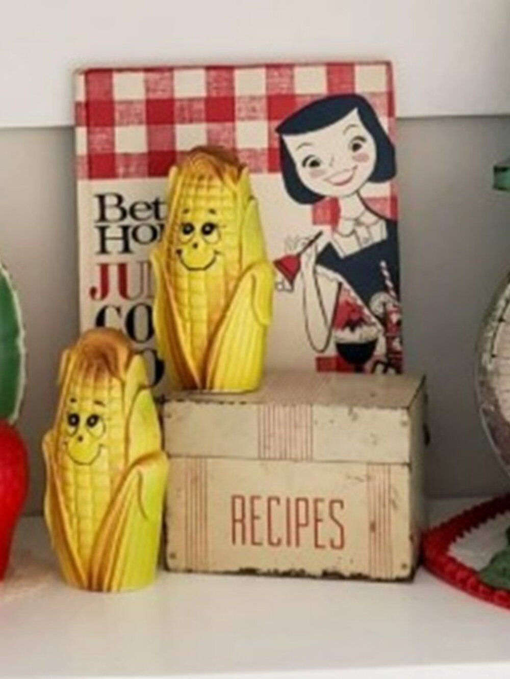 Vintage 1950's Salt & Pepper Shakers Anthropomorphic Corn on the Cob